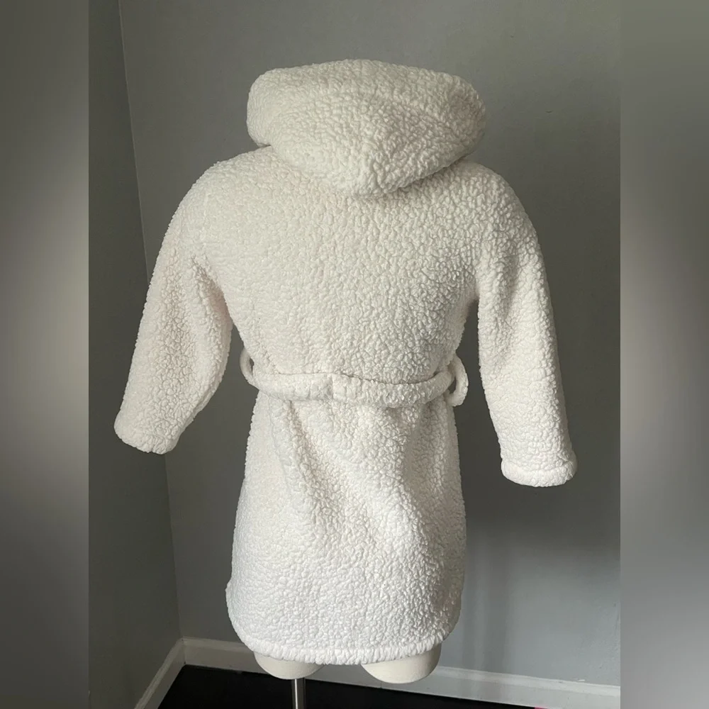 Pottery Barn Kids luxurious cream
